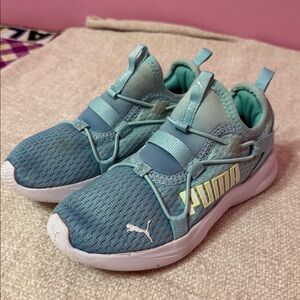 PUMA Softride Rift Girls' Slip On Sneaker Size 13.5c